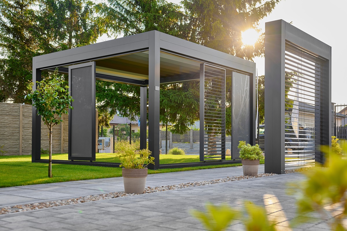 outdoor living addition